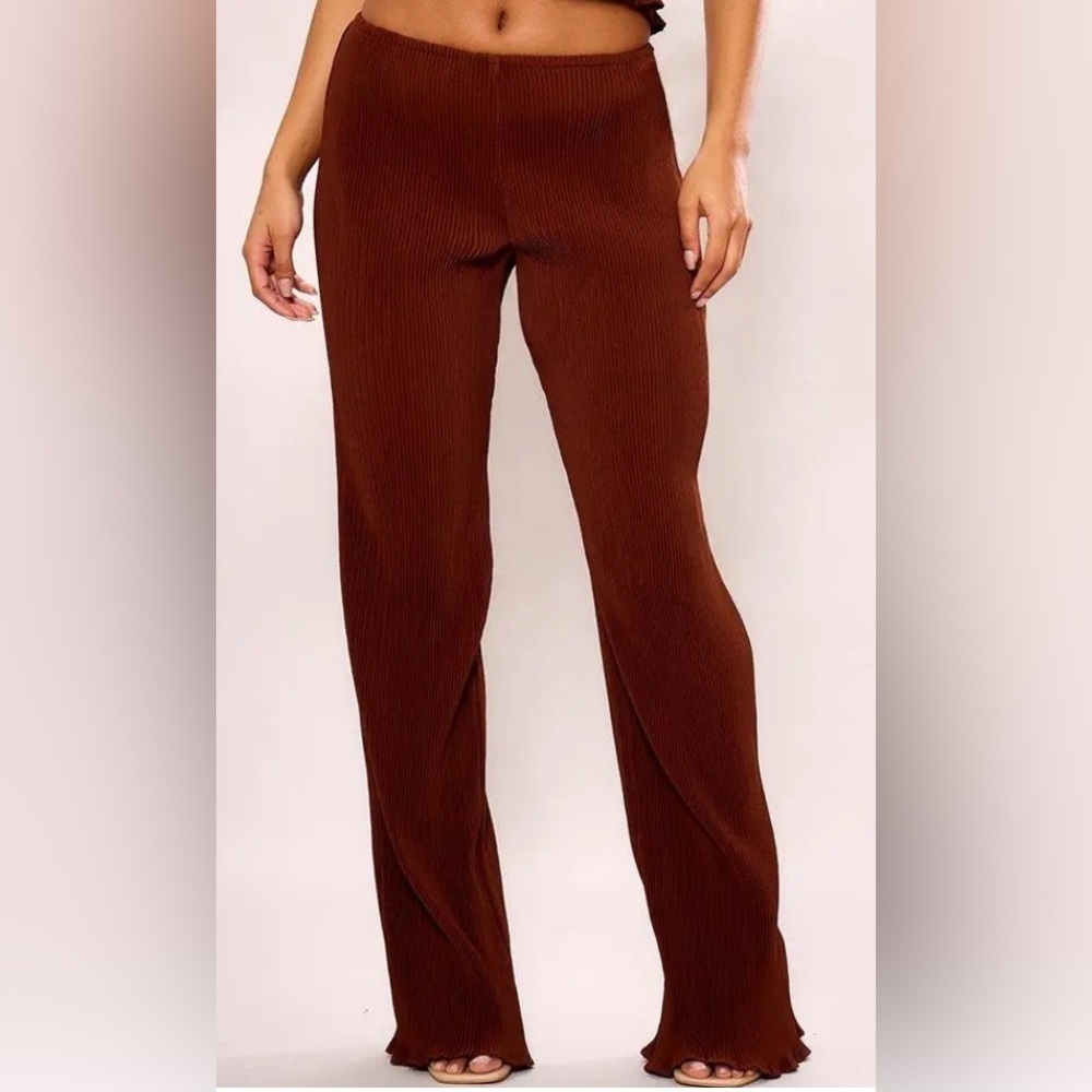PrettyLittleThing Chocolate Plisse Woven Wide Leg Trousers Size US 8